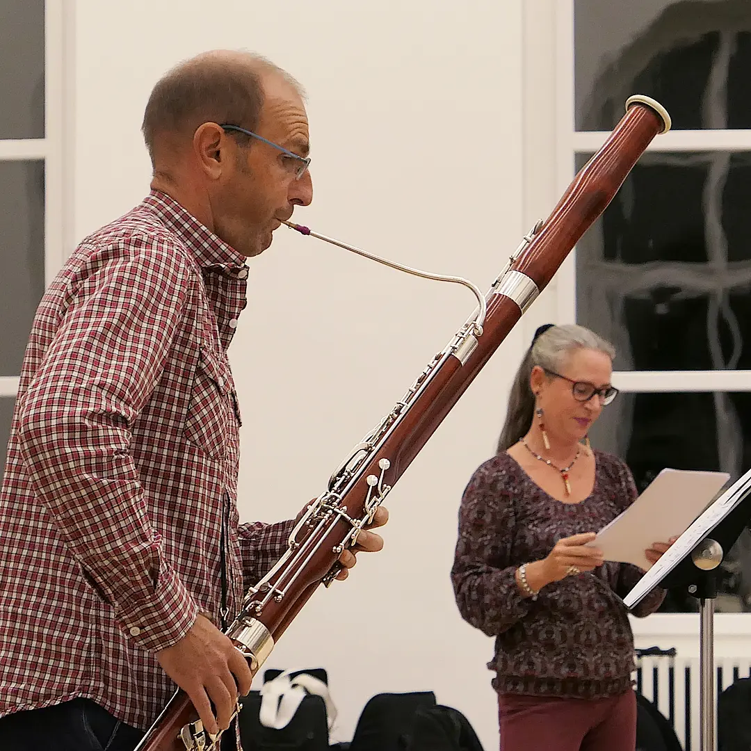 Fagottiade: ein dreitägiges Treffen von Fagottspieler:innen, Laien und Profis, die unter professioneller Leitung mehrstimmige Fagottliteratur einstudieren – fagottiade.ch